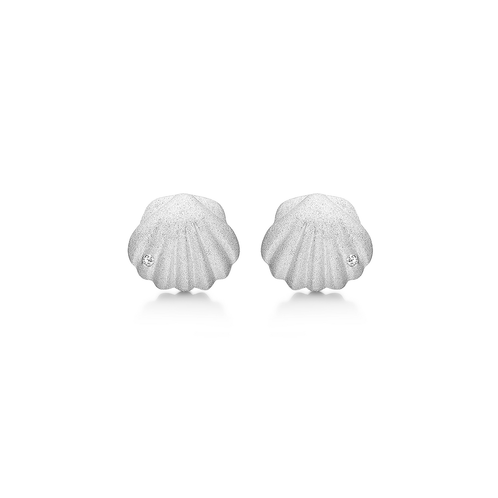 Sølv ørestikker rhodineret mat muslingeskal med syntetisk cubic zirconia.