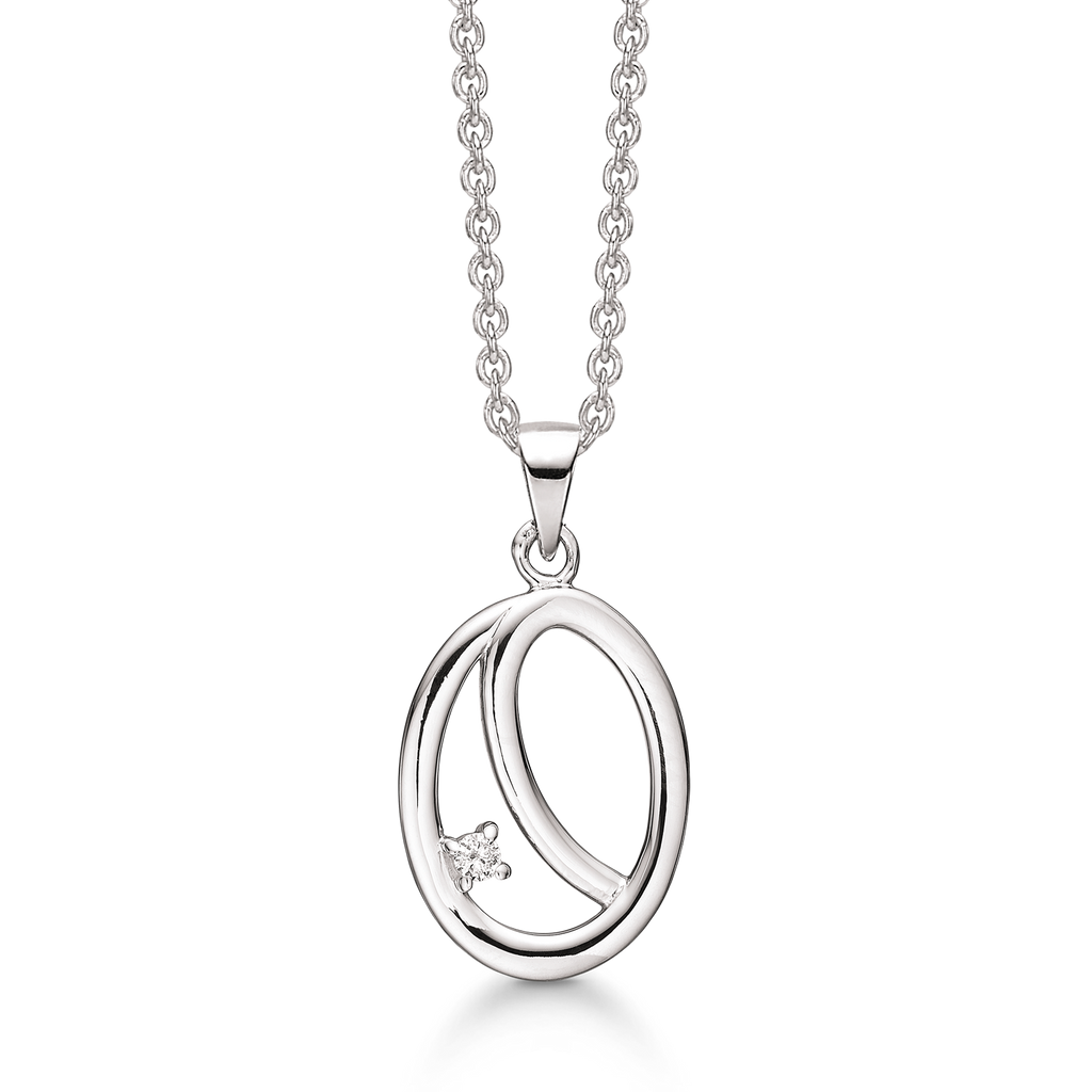 Sølv halskæde rhodineret bue blank med diamant i toppen. Diamant ialt 0,035 ct. w/pk1. Kæden er rhodineret sølv i længde 42-45 cm.